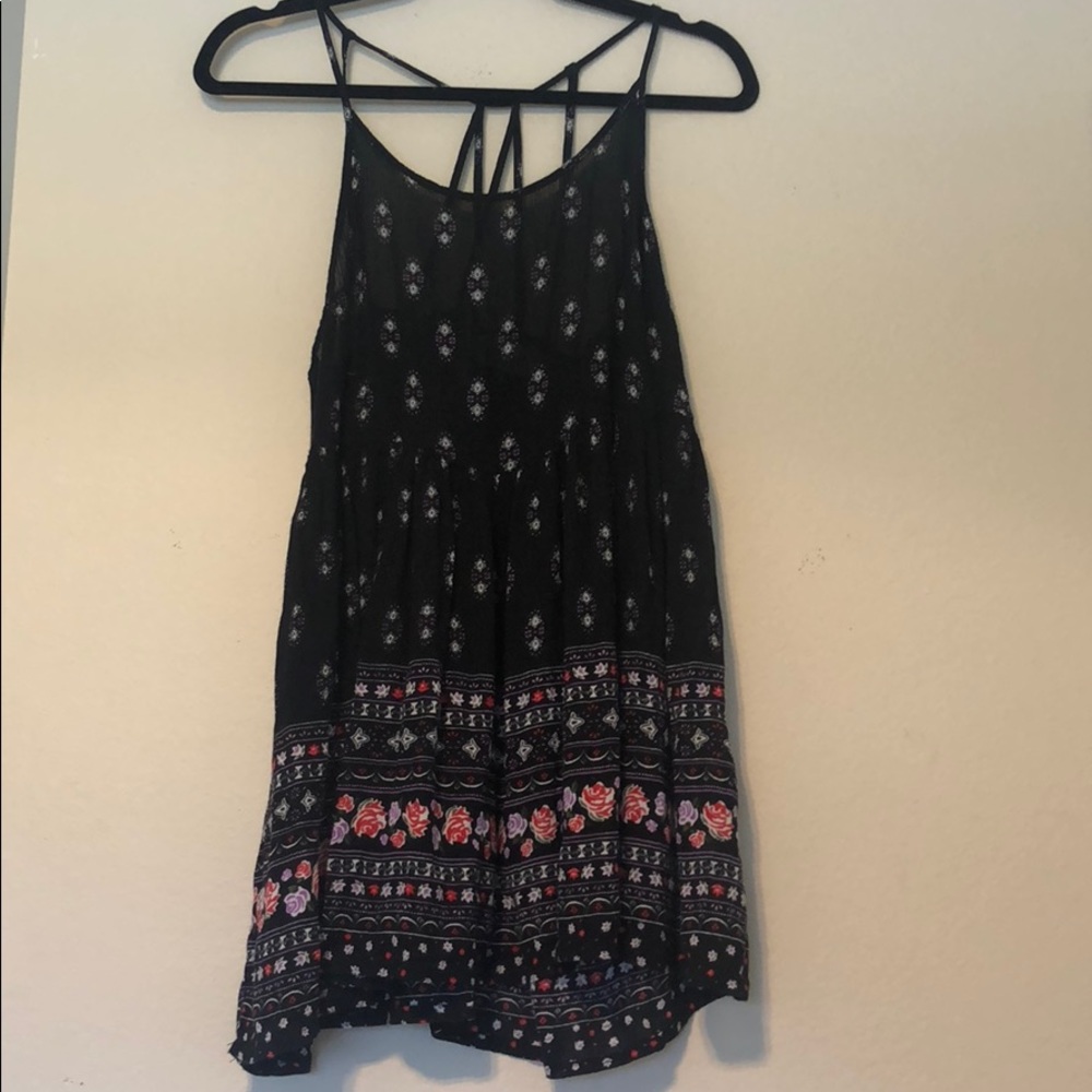Sundress - Picture 2 of 5